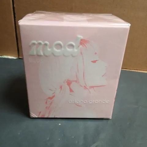 BOXED AND SEALED MOD BLUSH ARIANA GRANDE EAU DE PARFUM 30ML