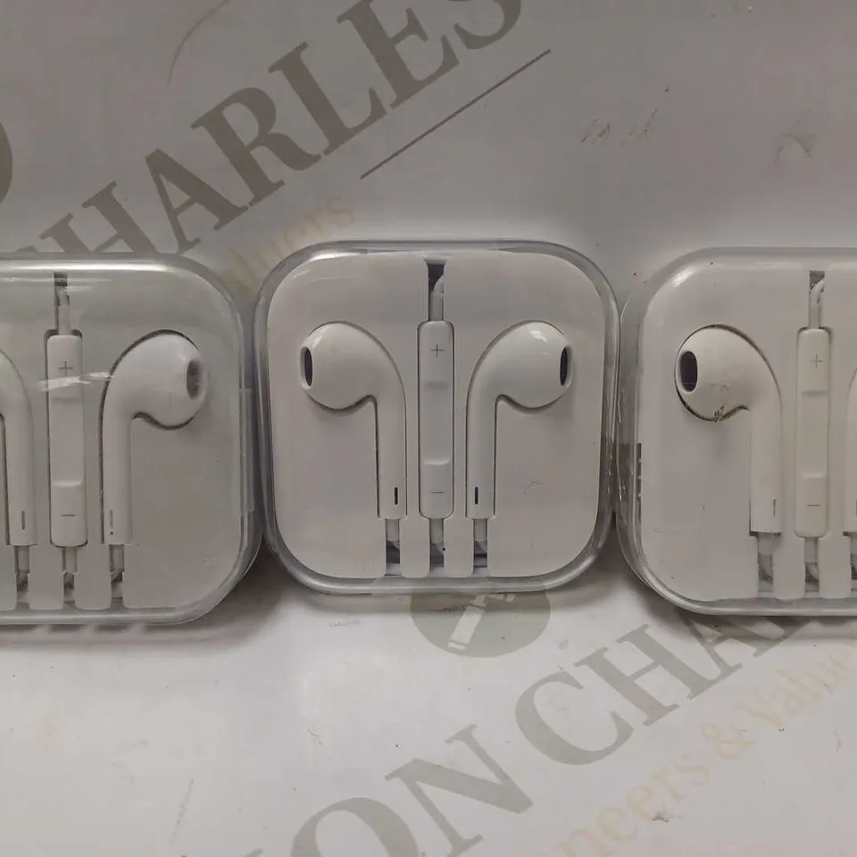 LOT OF 3 APPLE WIRED EARPHONES 