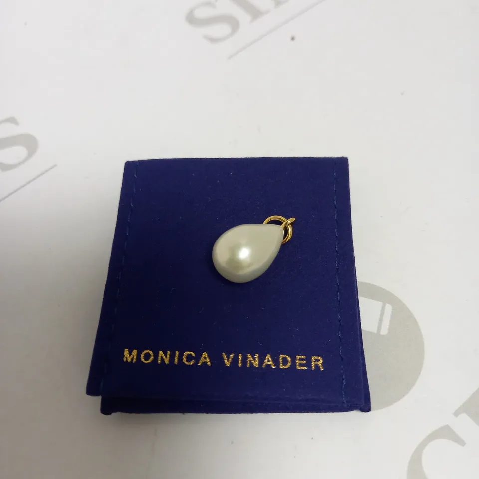 MONICA VINADER PEARL STONE HANGING PENDANT 