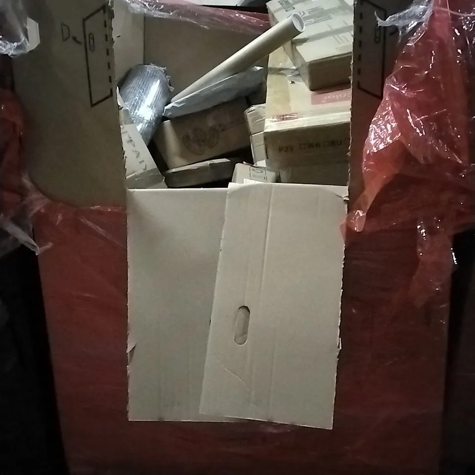 PALLET OF HOUSEHOLD ITEMS TO INCLUDE TOILET SEAT, MUSICAL STROLLER, FLOATING SHELF,  43 GALLON COMPOST TUMBLER AND OTHER ASSORTED ITEMS...