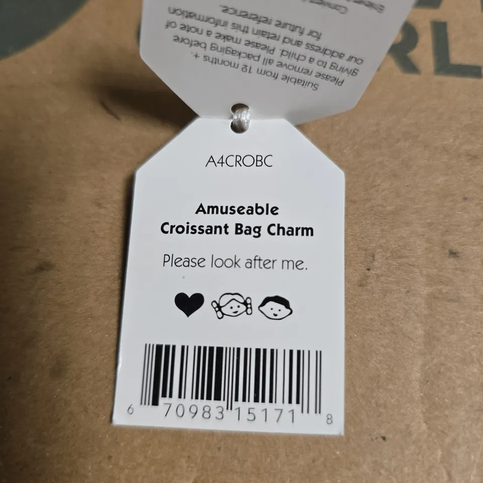 JELLYCAT AMUSEABLE CROISSANT BAG CHARM