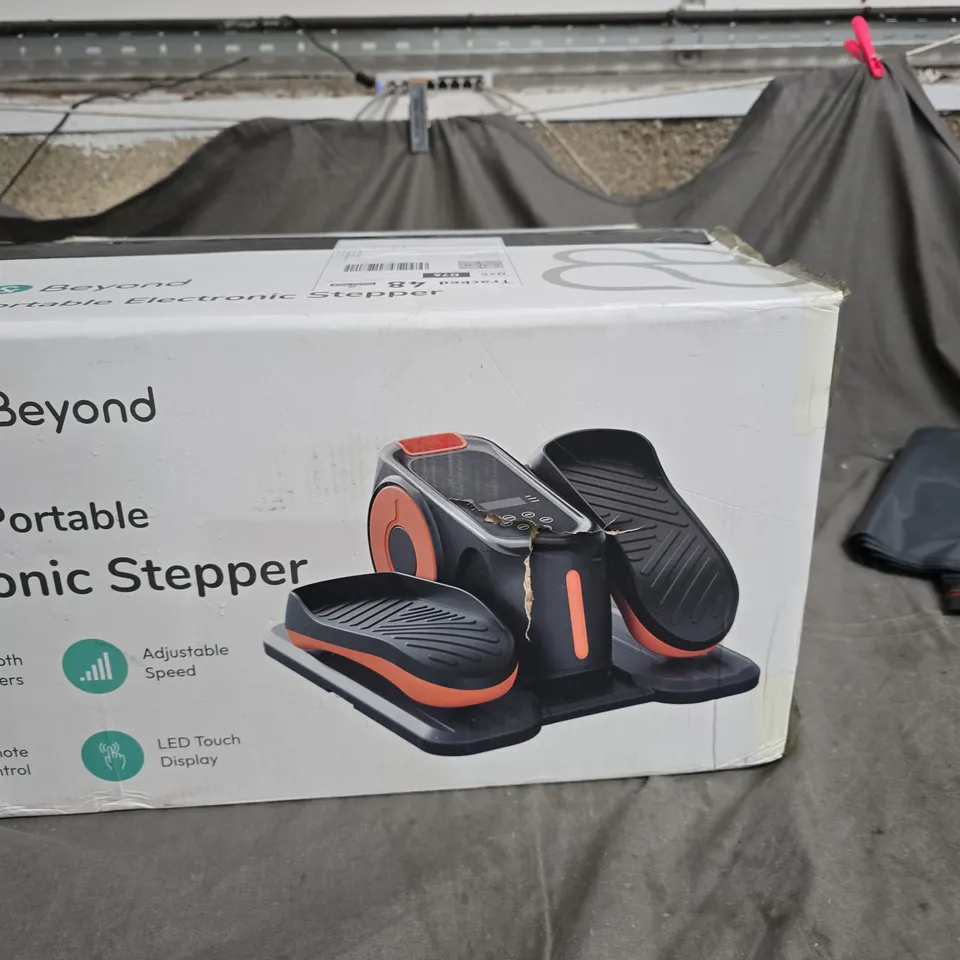 BLISS & BEYOND STEPFIT PORTABLE ELECTRONIC STEPPER – BOXED