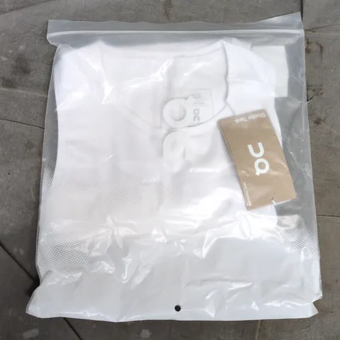 BAGGED ON WOMENS STUDIO TANK IN WHITE - MEDIUM