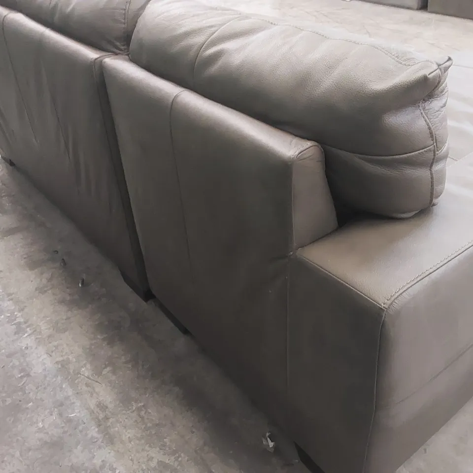 DESIGNER LEATHER UPHOLSTERED CHAISE CORNER SOFA