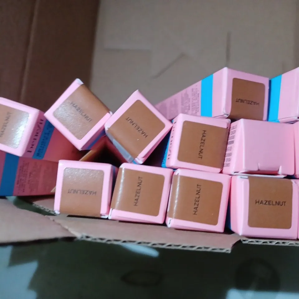 LOT OF APPROX 15 X 5ML BENEFIT COSMETICS BOI-ING BRIGHT ON BRIGHTENING UNDEREYE CONCEALER - #HAZELNUT