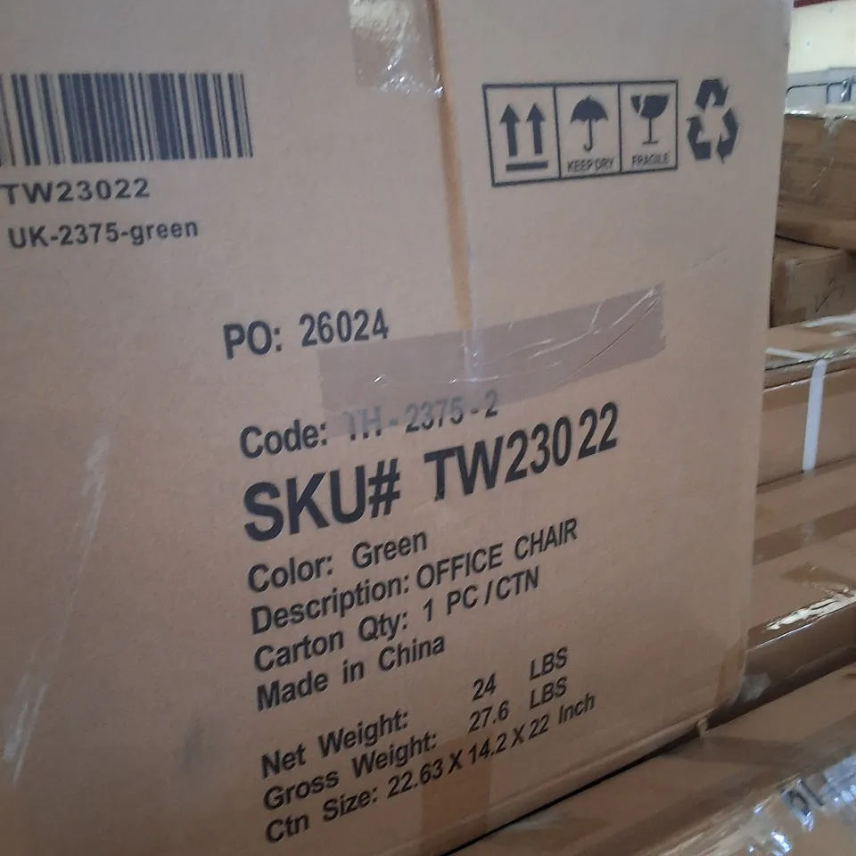 BOXED OFFICE CHAIR - GREEN