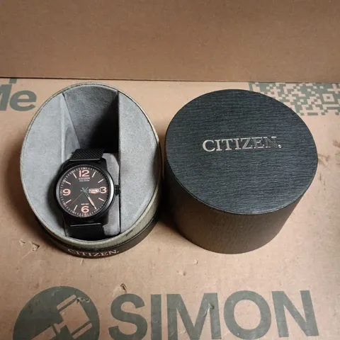 BOXED CITIZEN ECO-DRIVE BLACK DIAL WATCH WITH METAL STRAP