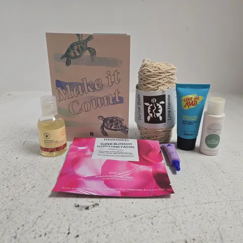 BIRCHBOX 'MAKE IT COUNT' COSMETIC BEAUTY BOX SET