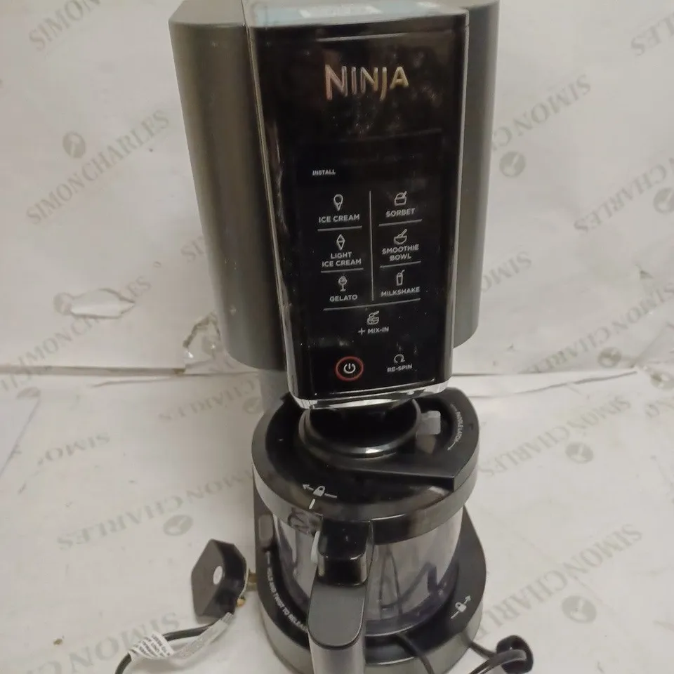 NINJA CREAMI ICE CREAM & DESSERT MAKER