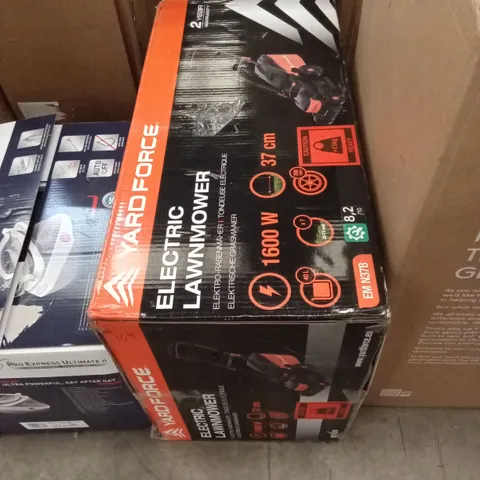 BOXED YARDFORCE ELECTRIC LAWNMOWER 