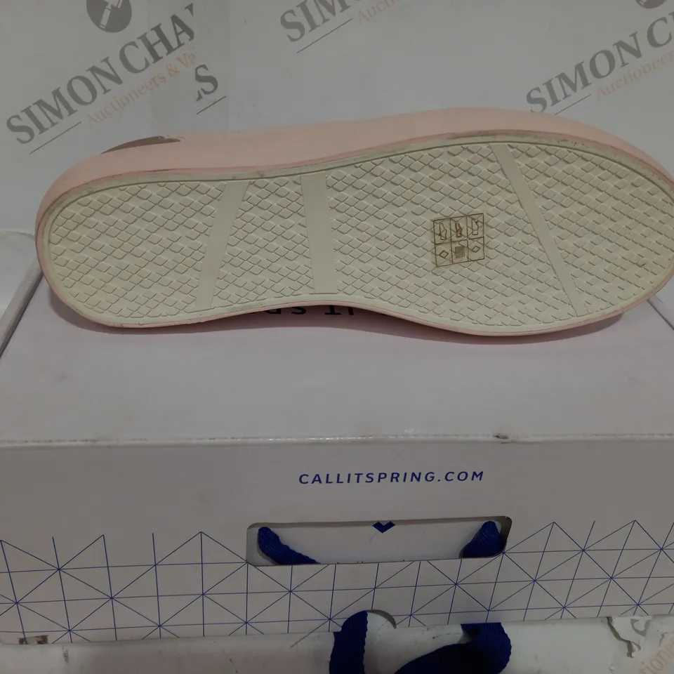 BOXED SETIGERA PINK & ROSE GOLD SHOE - SIZE 8