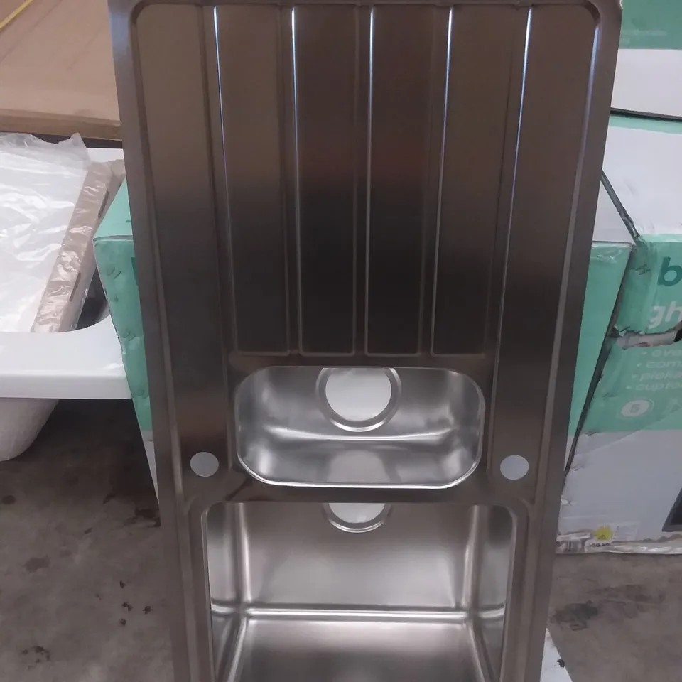 STAINLESS STEEL 1.5 BOWL SINK + DRAINER