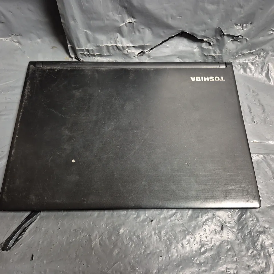 TOSHIBA PORTEGE A30-C