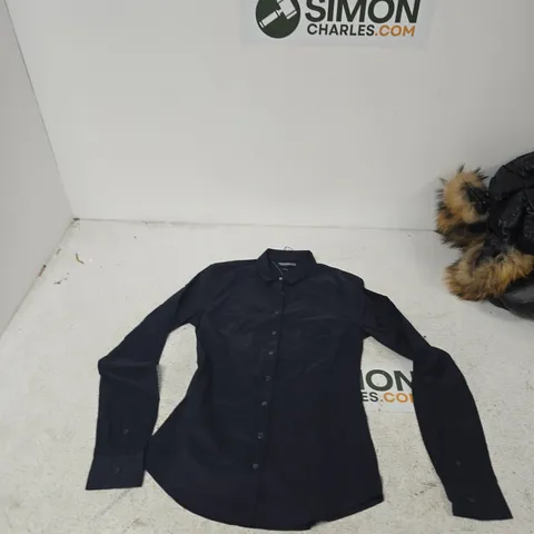 TOMMY HILFIGER NAVY SKIN FIT SHIRT – SIZE 2 