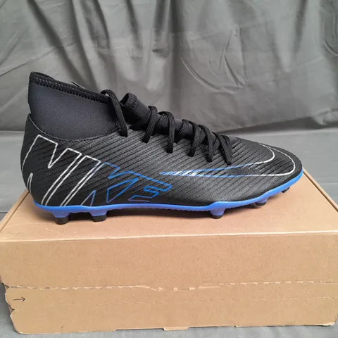 BOXED PAIR OF NIKE SUPERFLY 9 CLUB FG/MG BOOTS SIZE UK 9