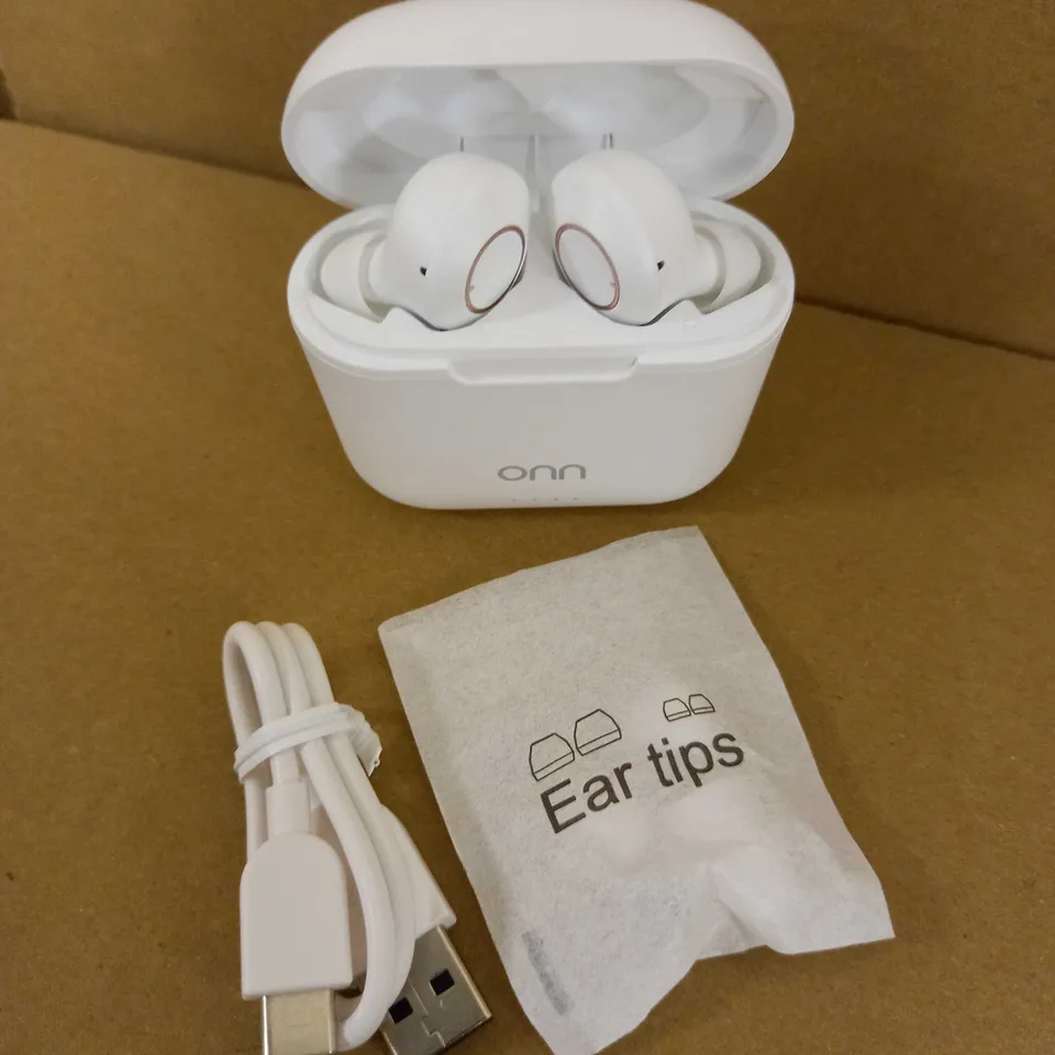 ONN TRUE WIRELESS ACTIVE NOISE CANCELLING EARBUDS