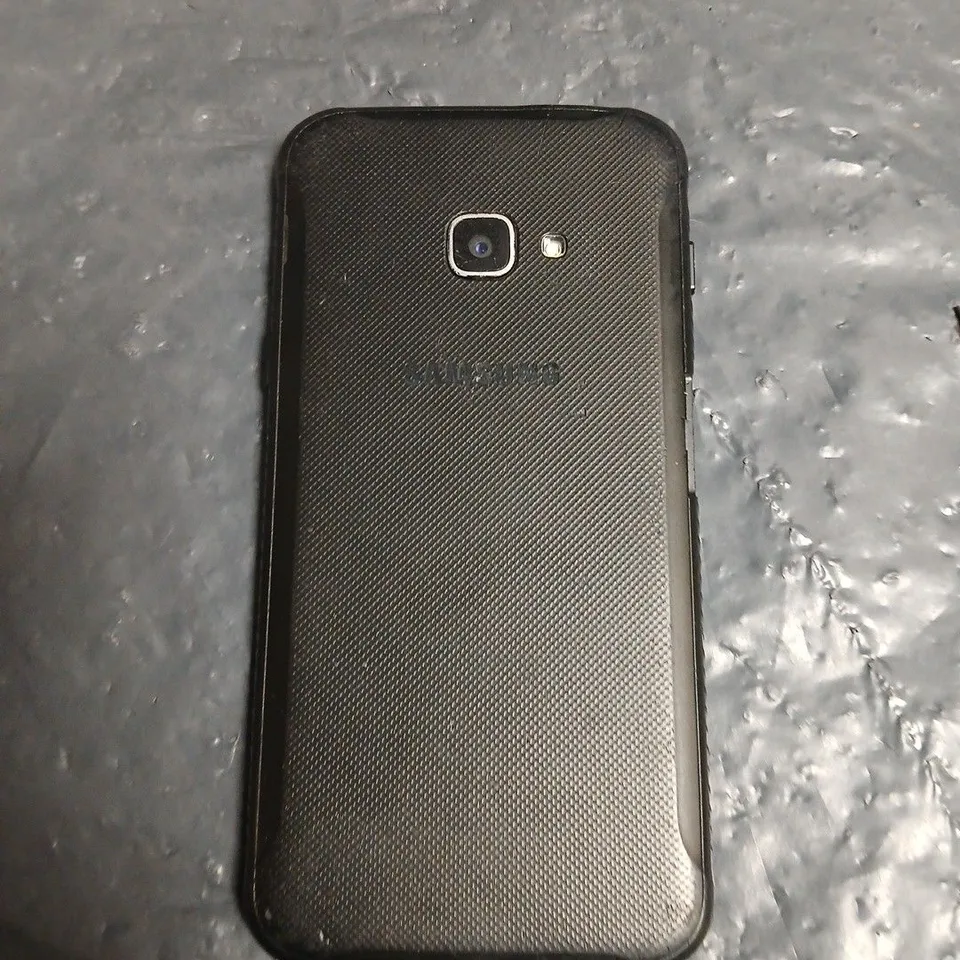 SAMSUNG GALAXY SMARTPHONE – BLACK, CRACKED SCREEN - MODEL UNSPECIFIED