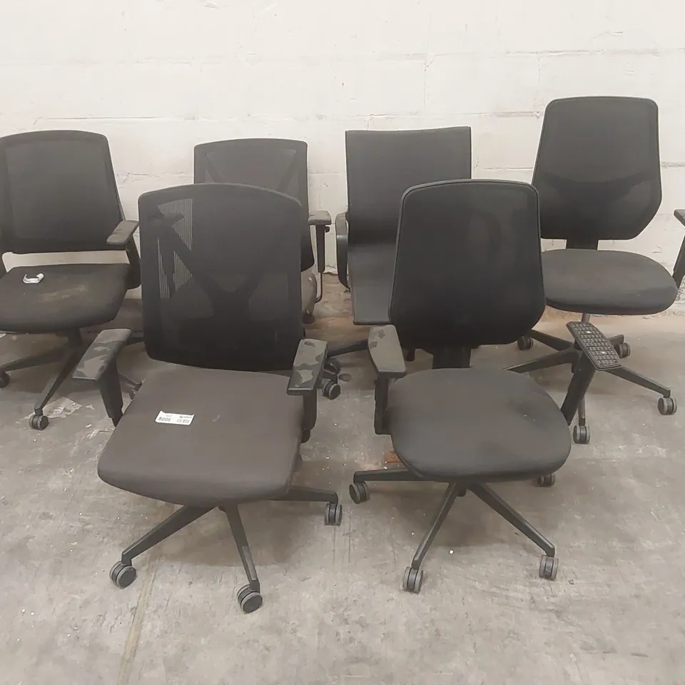 6X ASSORTED BLACK OFFICE CHAIRS