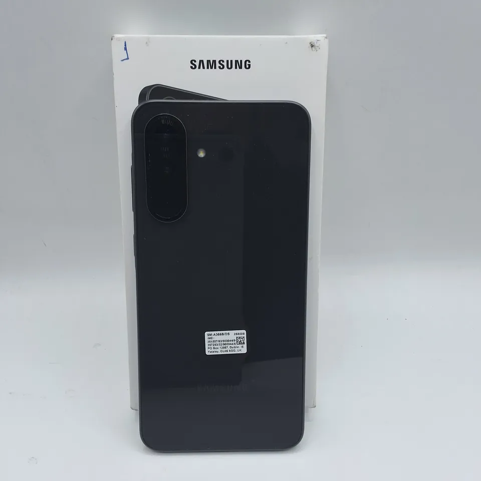 BOXED SAMSUNG GALAXY A36 5G 8/256GB IN BLACK - SM-A366B