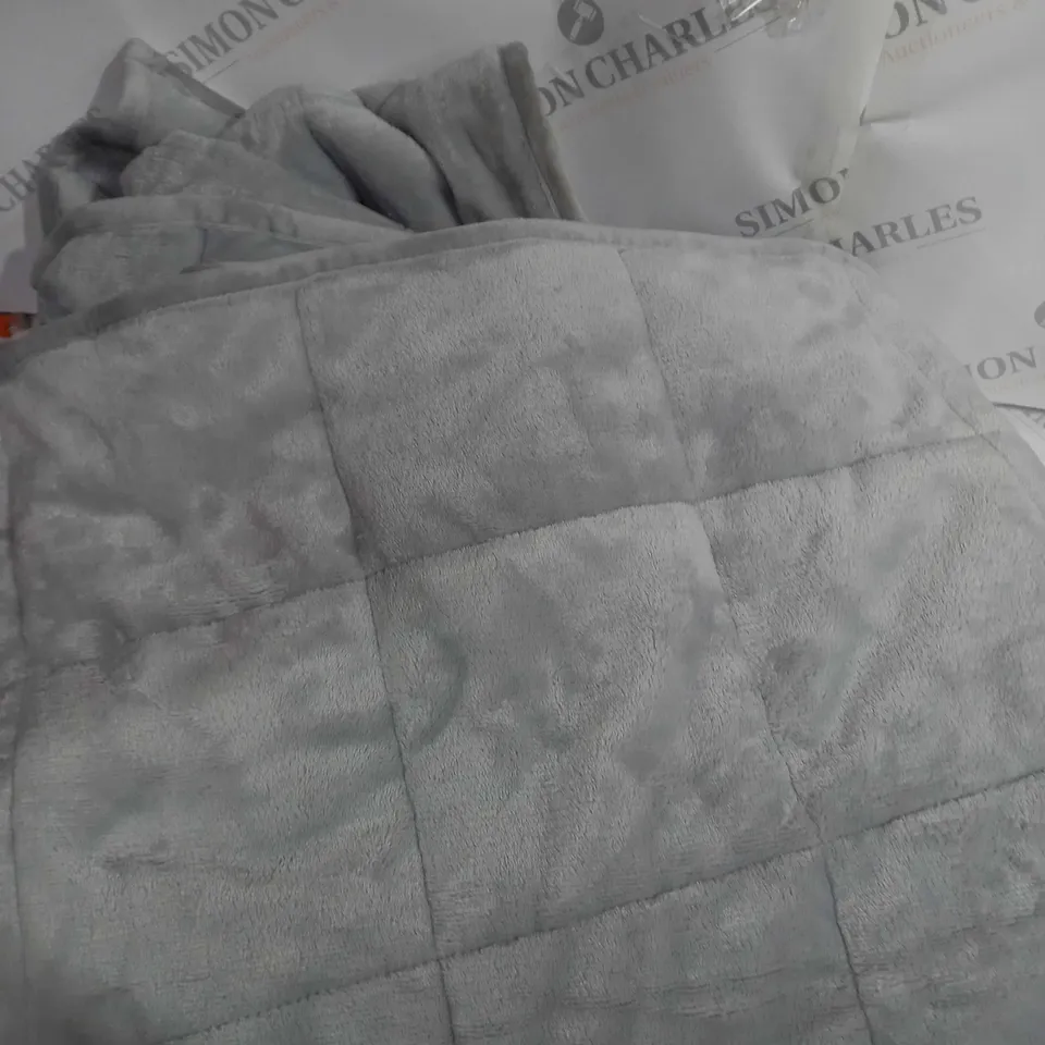 BOXED COZEE HOME VELVETSOFT WEIGHTED BLANKET