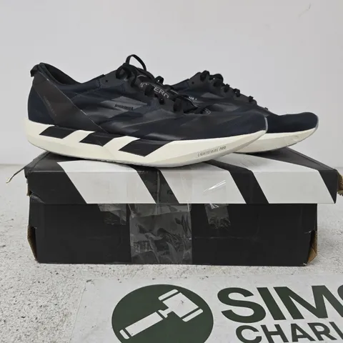 BOXED MENS RUNNING ADIZERO ADIOS 9 TRAINERS - BLACK SIZE UK 10