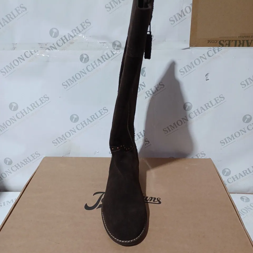 BOXED JOE BROWNS BRICK LANE SUEDE MIDI BOOTS - UK 7