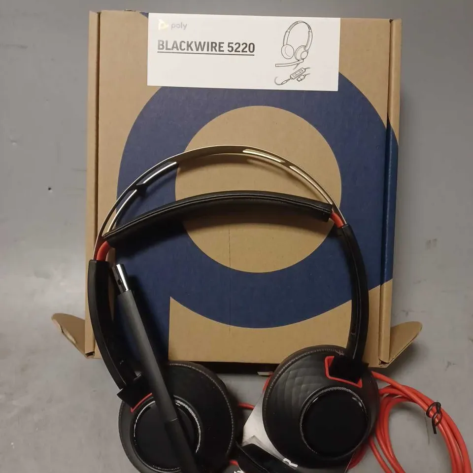 BOXED POLY BLACKWIRE C5220 BINAURAL USB-C HEADSET