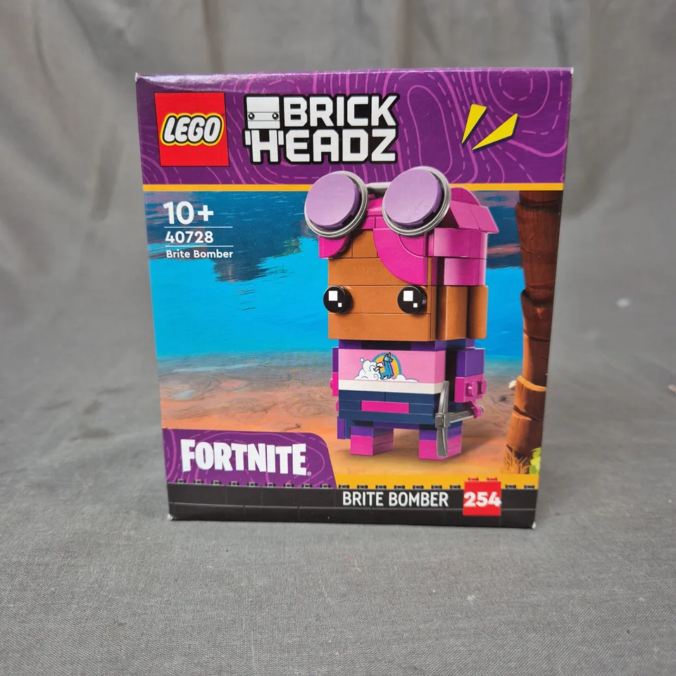 LEGO BRICK HEADZ BRITE BOMBER 