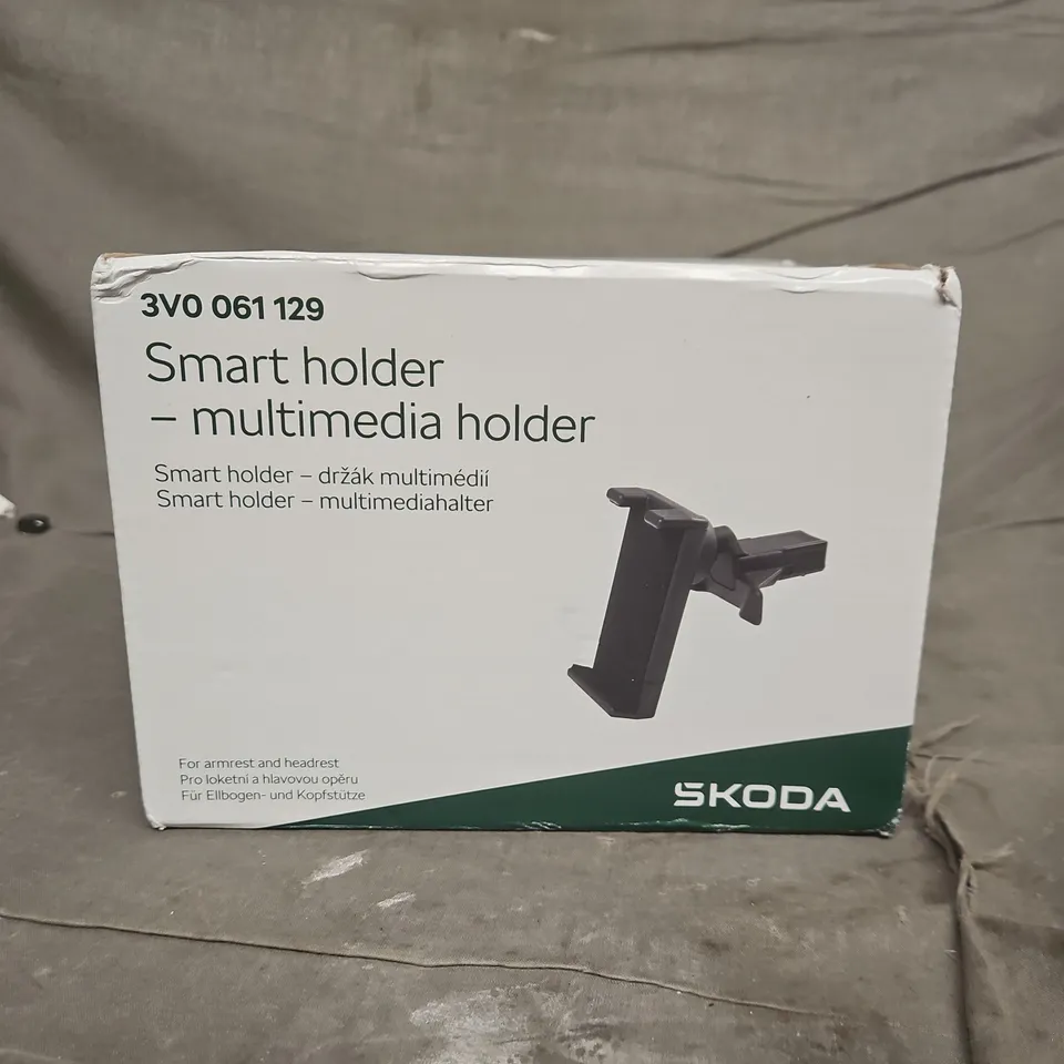 SKODA SMART HOLDER – MULTIMEDIA HOLDER 