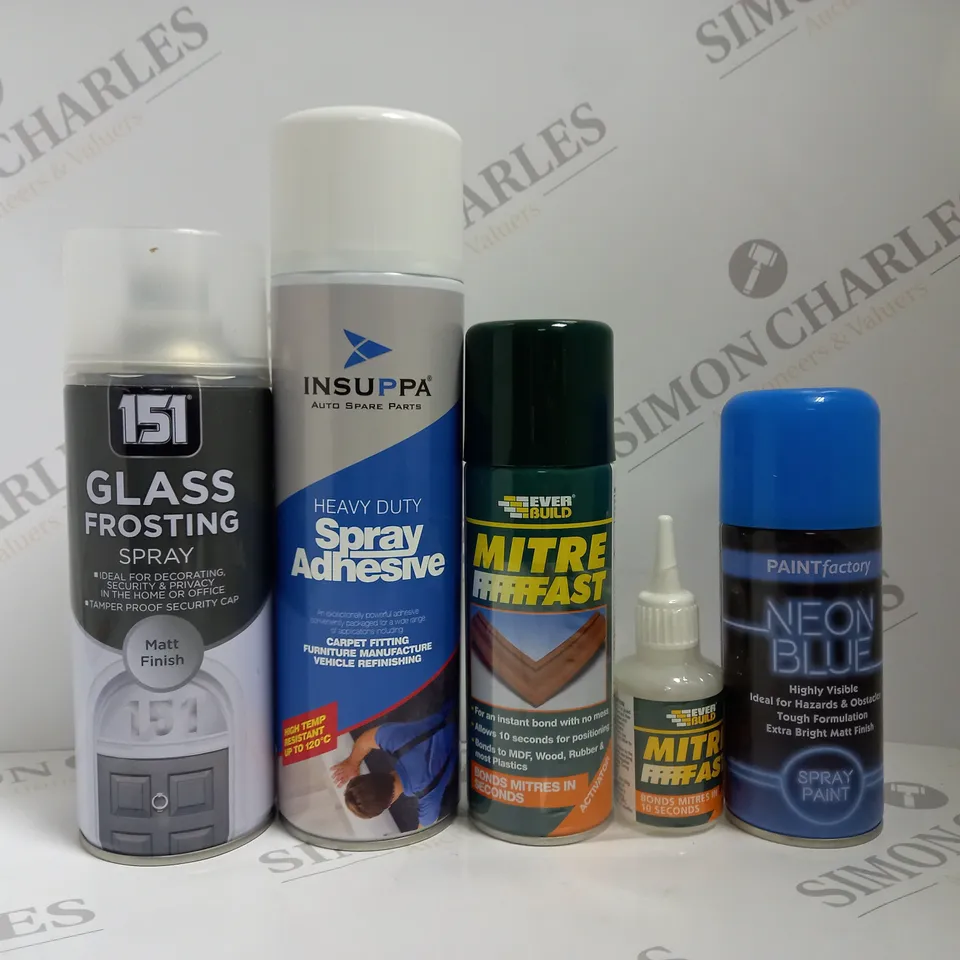 BOX OF APPROX 12 ASSORTED AEROSOLS TO INCLUDE GLASS FROSTING SPRAY, INSUPPA HEAVY DUTY SPRAY ADHESIVE, NEON BLUE SPRAY PAINT, ETC
