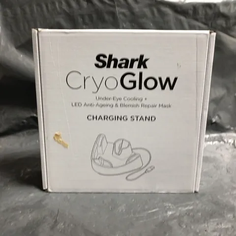 SHARK CRYO GLOW CHARGING STAND