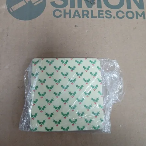 BOX OF APPROXIMATELY 24 GISELA GRAHAM HOLLY FESTIVE COASTERS