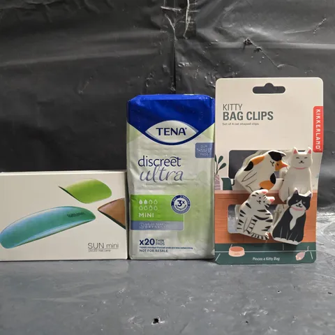 APPROXIMATELY 12 ASSORTED COSMETIC PRODUCTS TO INCLUDE TENA, NAIL LAMP, ETC