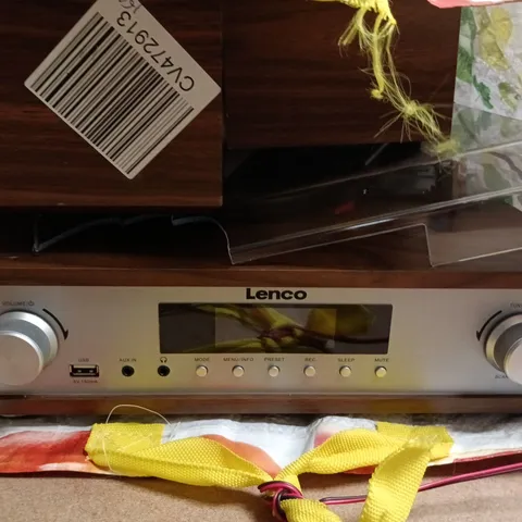 LENCO VINTAGE HI-FI RECEIVER IN WALNUT CABINET – X2 SPEAKERS