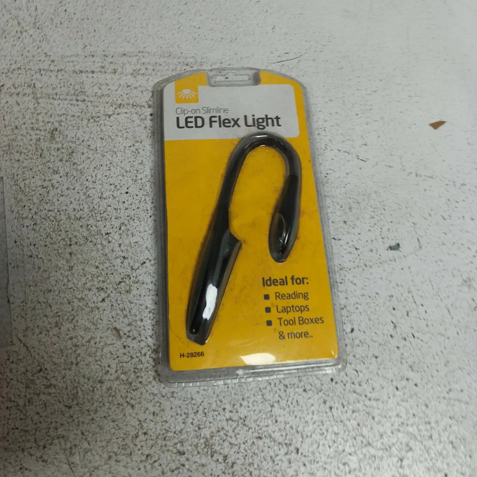 TOTE OF APPROXIMATELY 10 ASSORTED ITEMS TO INCLUDE: LED FLEX LIGHT