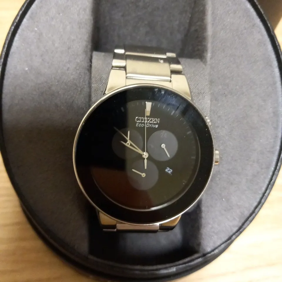 BOXED CITIZEN ECO DRIVE MENS WRIST WATCH