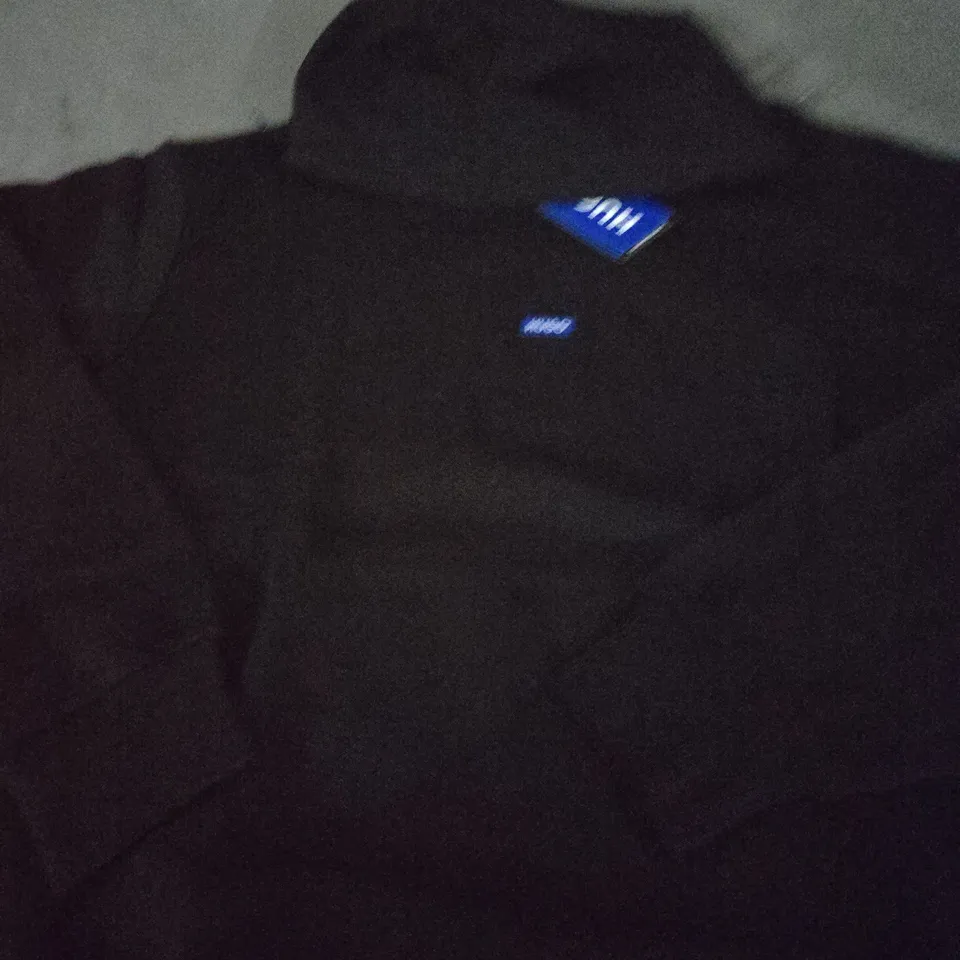 HUGO BOSS LOGO HOODIE IN BLACK - SIZE SMALL