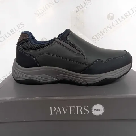 BOXED PAVERS SUNT35003 SLIP ON WALKING SHOES - UK 8