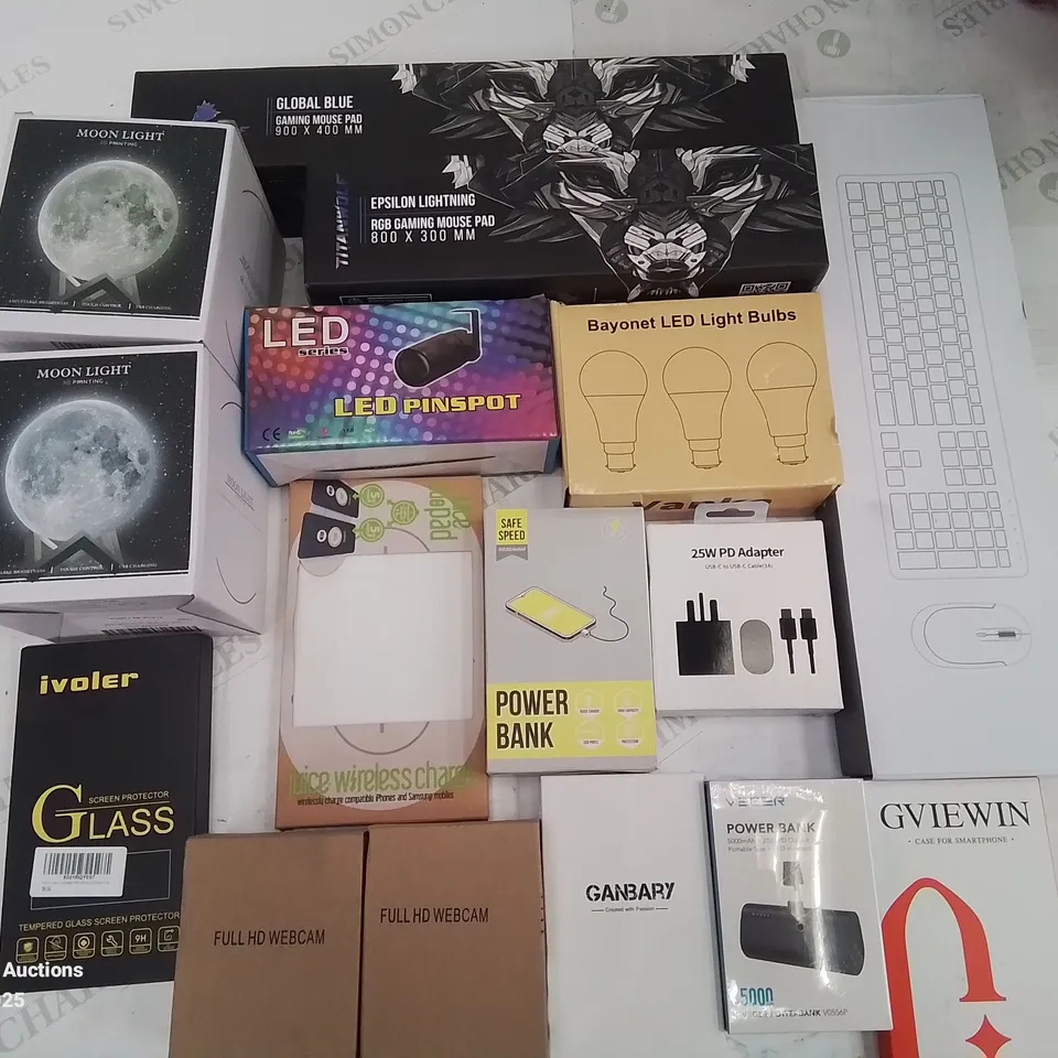 BOX CONTAINING LARGE AMOUNT OF MIXED BOXED ELECTRONIC ITEMS PHONE ACCESSORIES ETC.