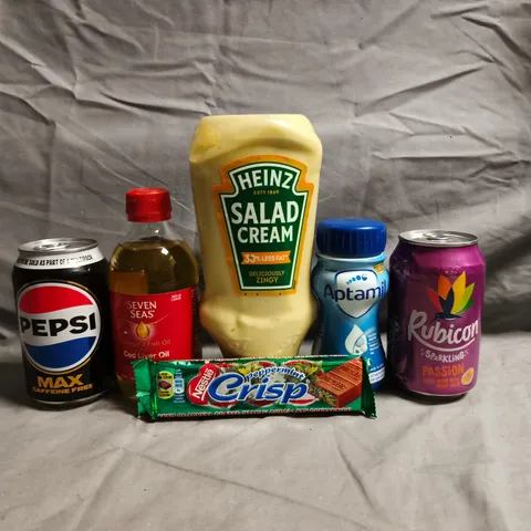BOX OF APPROXIMATELY 10 ASSORTED FOOD AND DRINK ITEMS TO INCLUDE SALAD CREAM, RUBICON, ETC