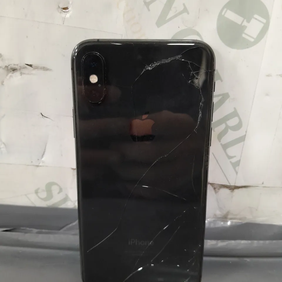APPLE IPHONE X IN BLACK