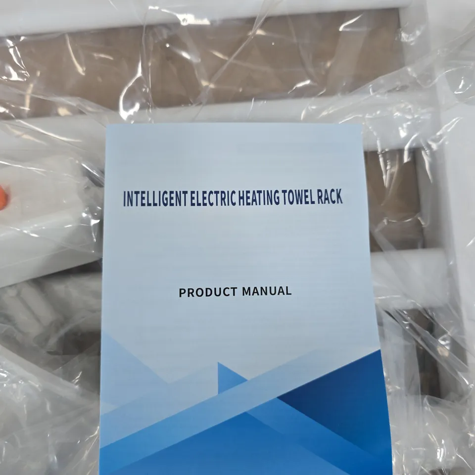 INTELLIGENT ELECTRIC HEATING TOWEL RACK – WHITE