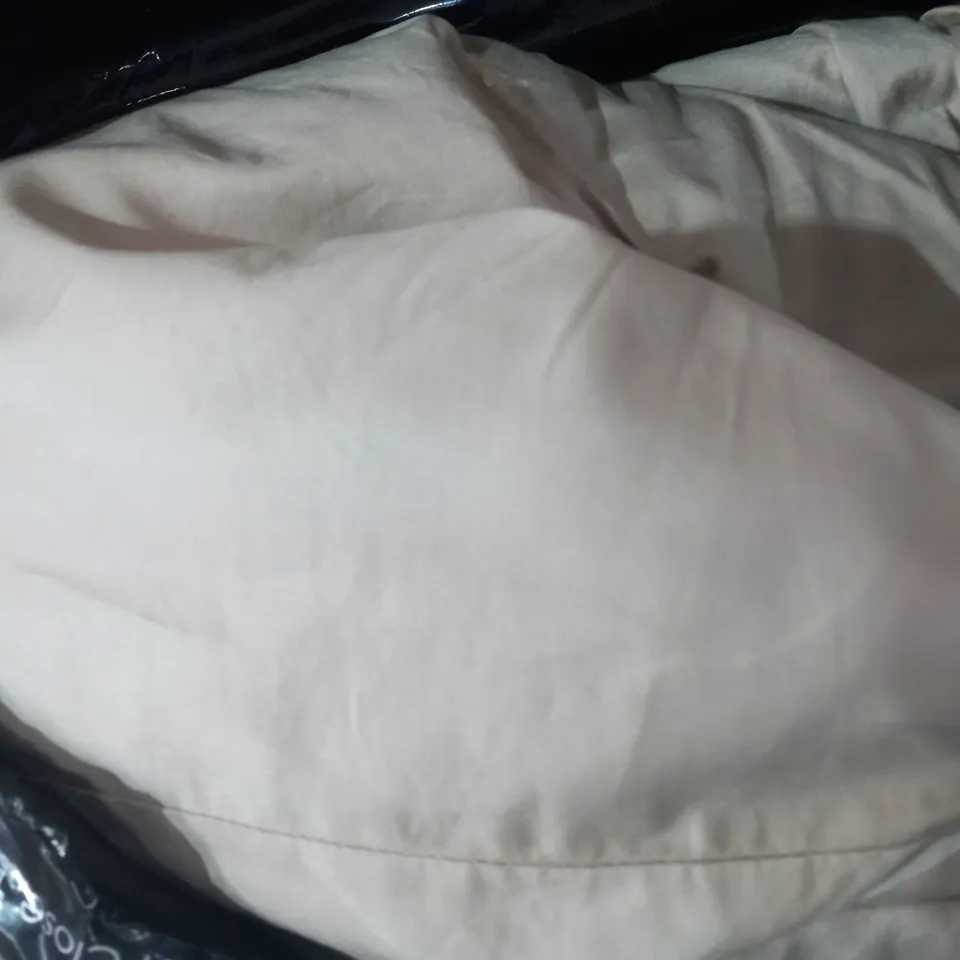 K BY KELLY HOPPEN DECO LUXE 100% COTTON DUVET KING SIZE