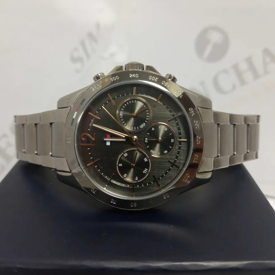 TOMMY HILFIGER HAVEN GUNMETAL STAINLESS STEEL GREY SUNRAY DIAL LADIES WATCH RRP £219