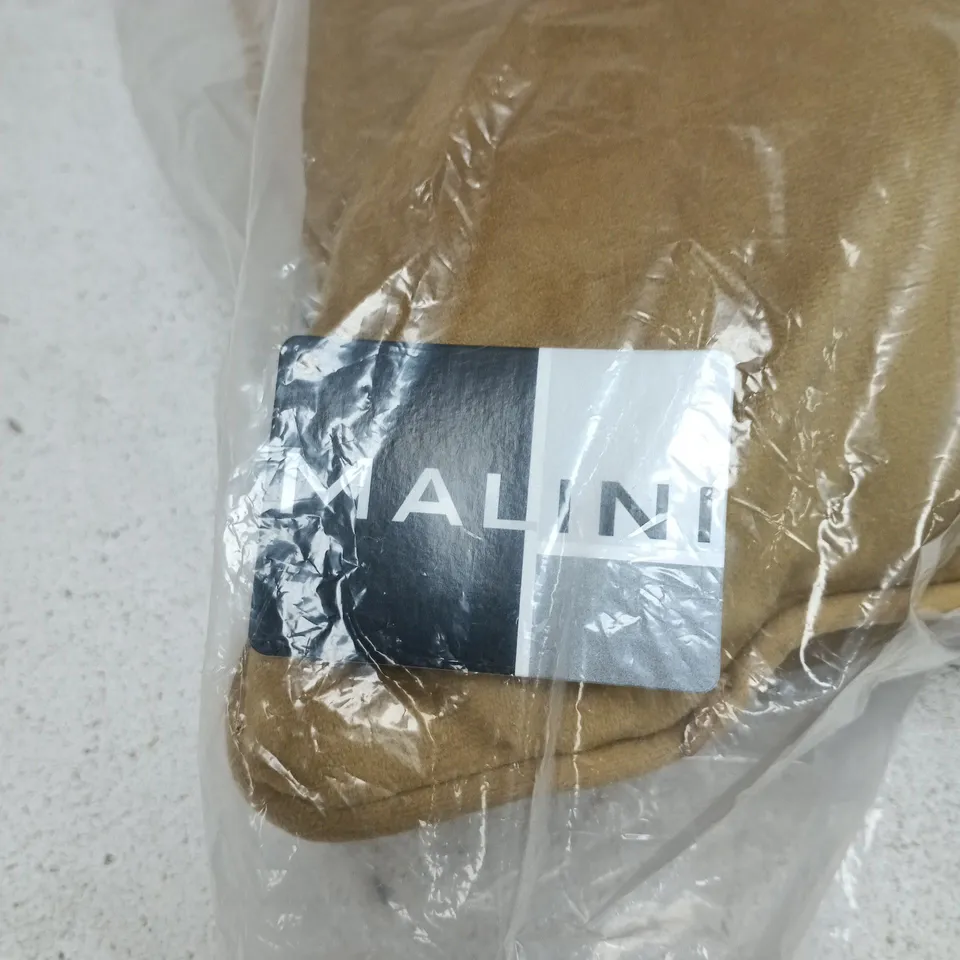 MALINI LUXE COGNAC CUSHION 50 X 50 TAGGED