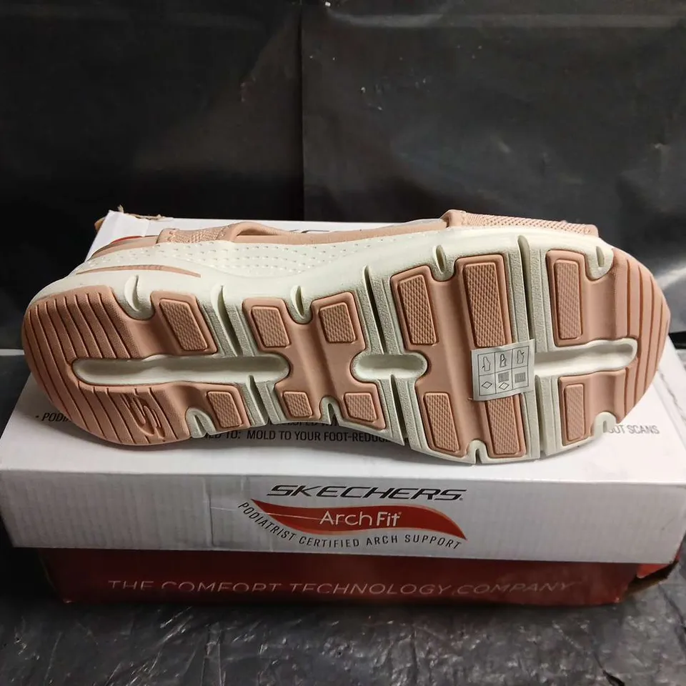 BOXED PAIR OF SKECHERS ARCH FIT SLIP-ON SANDALS – WOMEN'S - UK SIZE 6