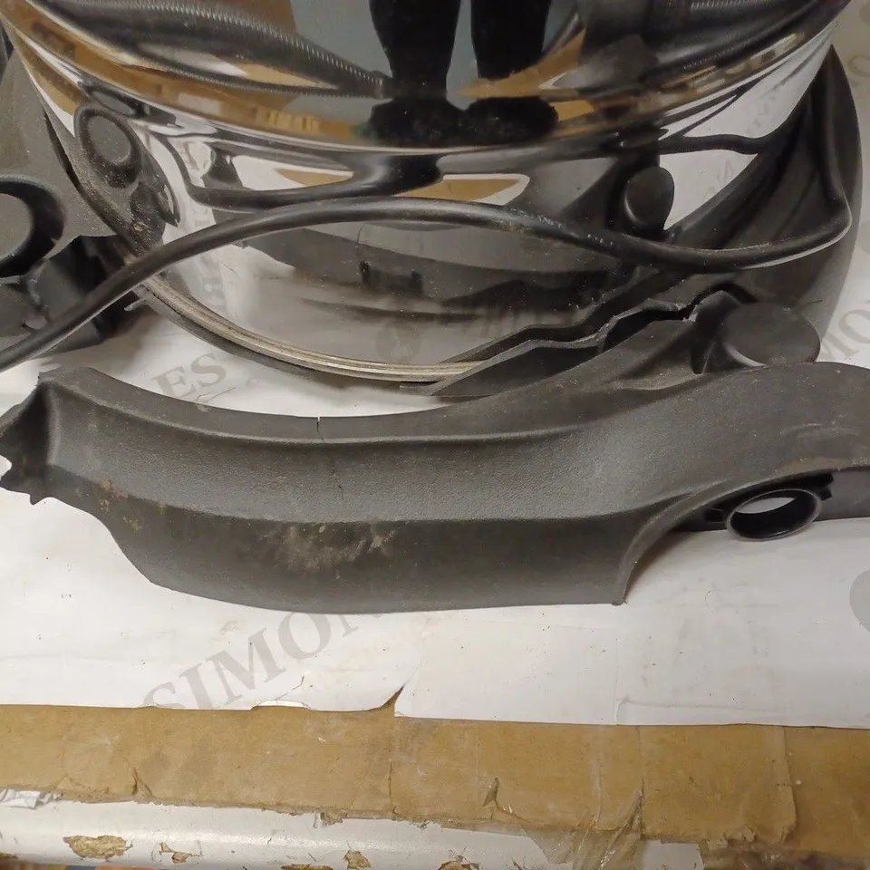 HYUNDAI DRY AND WET VACUUM CLEANER