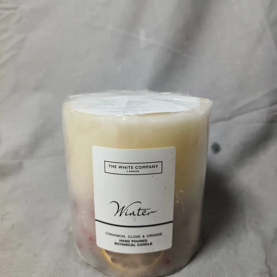 THE WHITE COMPANY WINTER CANDLE – CINNAMON, CLOVE & ORANGE