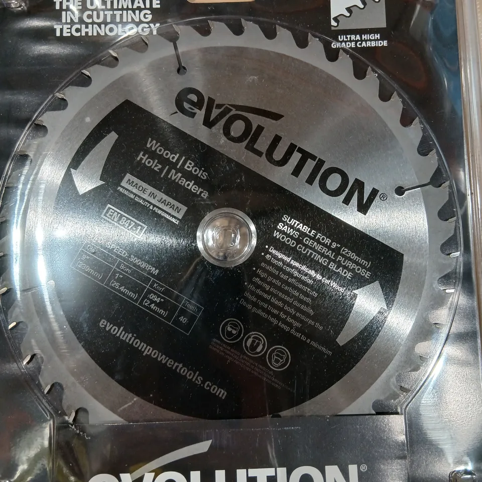 FIVE BRAND NEW EVOLUTION 9IN WOOD CUTTING CIRCULAR SAW BLADE, 60T, CARBIDE, SEALED IN PACKAGING
