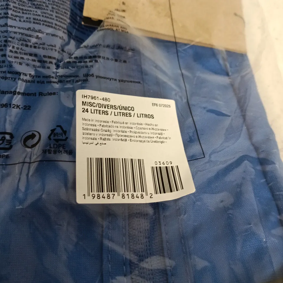 NIKE BLUE SPORTS BAG 24L